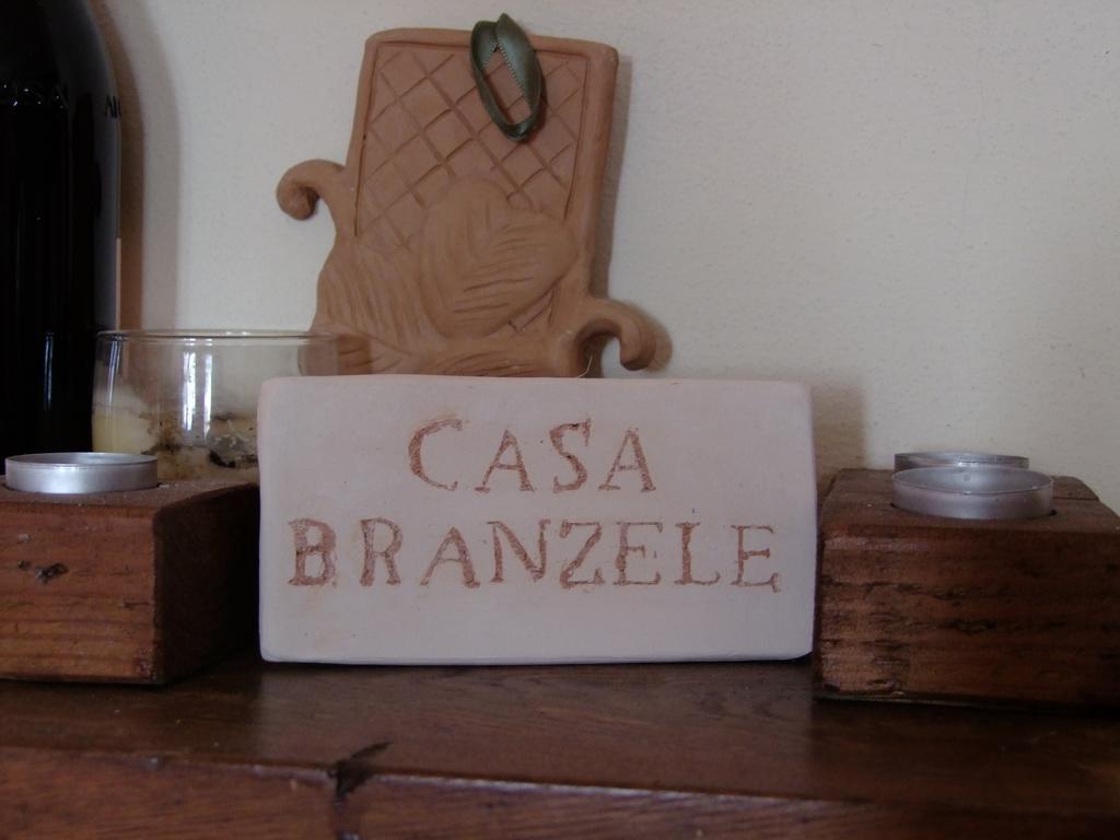 Bed and Breakfast Casa Branzele Trezzo Tinella Exterior foto