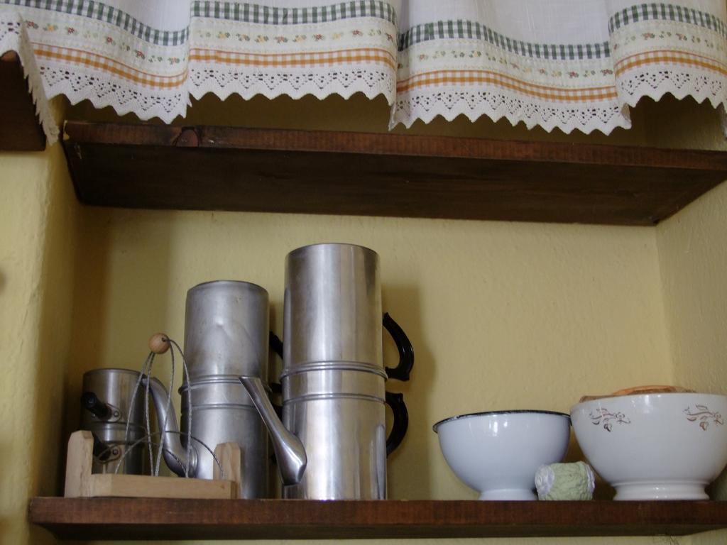 Bed and Breakfast Casa Branzele Trezzo Tinella Exterior foto